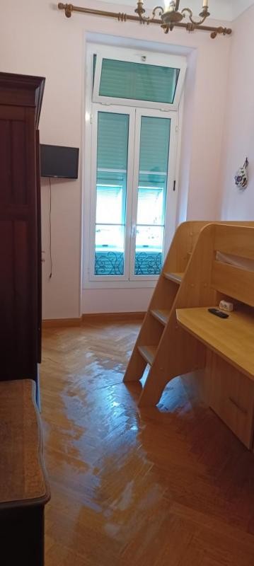 Location Appartement à Menton 1 pièce