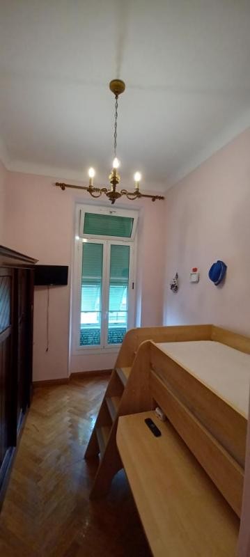 Location Appartement à Menton 1 pièce