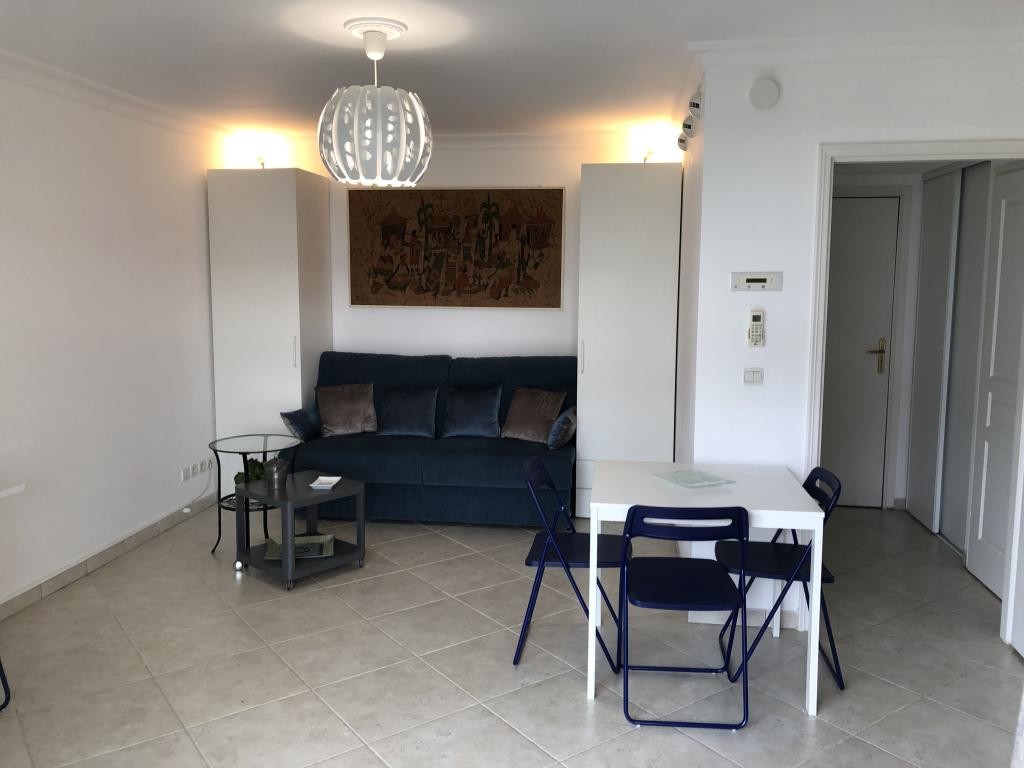 Location Appartement à Antibes 1 pièce