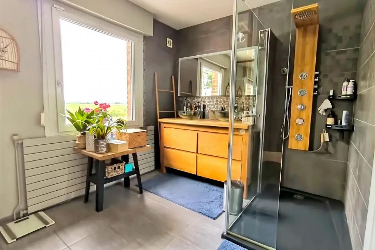 Vente Maison à Saint-Quentin 8 pièces