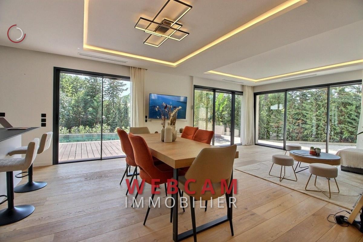 Location Maison à Mougins 7 pièces