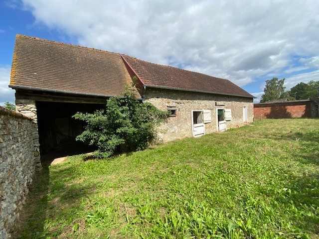 Vente Garage / Parking à la Chapelle-Réanville 2 pièces