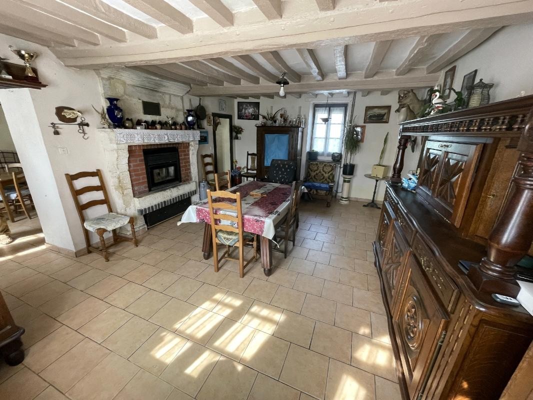 Vente Maison à Saint-Christophe-le-Jajolet 5 pièces