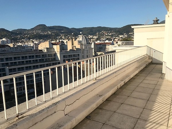 Location Appartement à Clermont-Ferrand 5 pièces