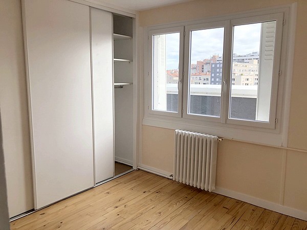 Location Appartement à Clermont-Ferrand 2 pièces