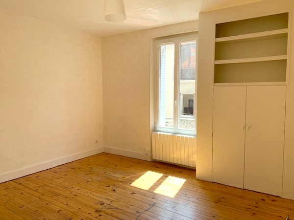 Location Appartement à Clermont-Ferrand 2 pièces