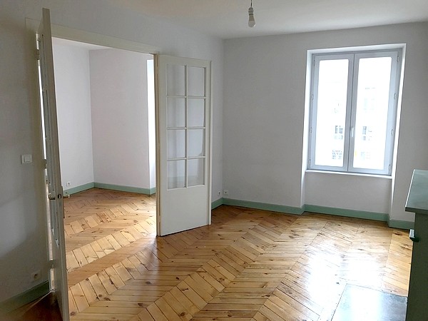 Location Appartement à Clermont-Ferrand 5 pièces