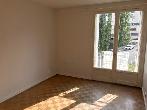 Location Appartement à Clermont-Ferrand 1 pièce