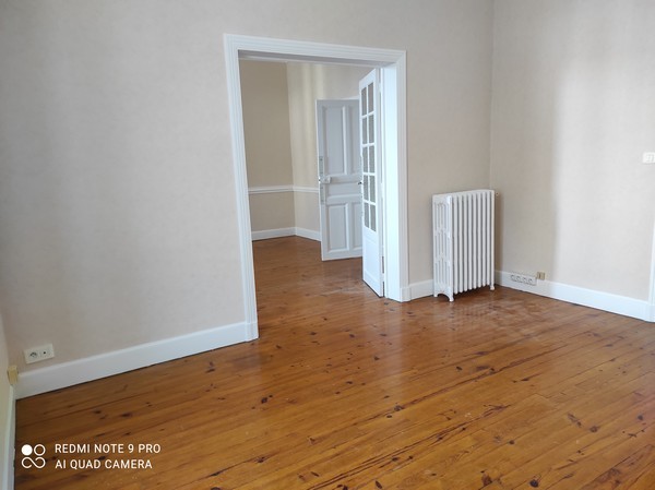 Location Appartement à Clermont-Ferrand 5 pièces