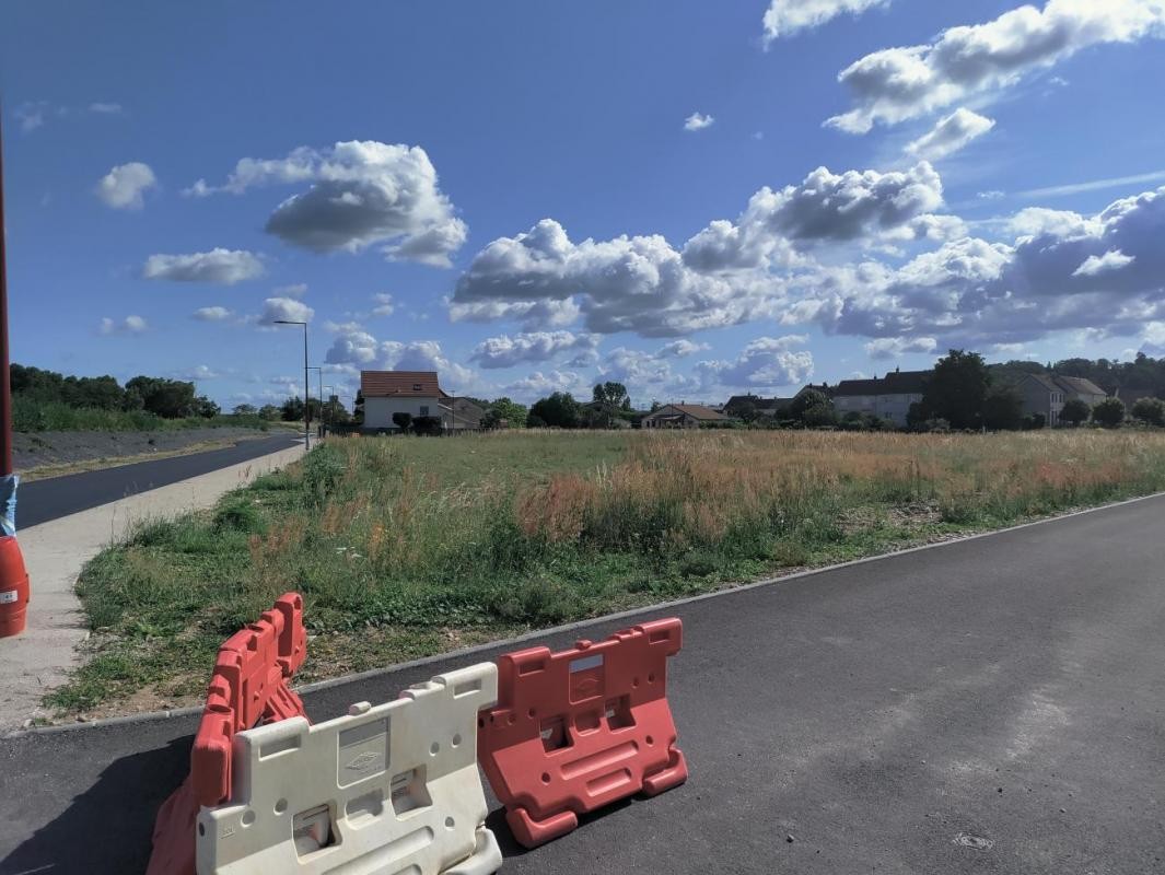 Vente Terrain à Saint-Pourçain-sur-Sioule 0 pièce