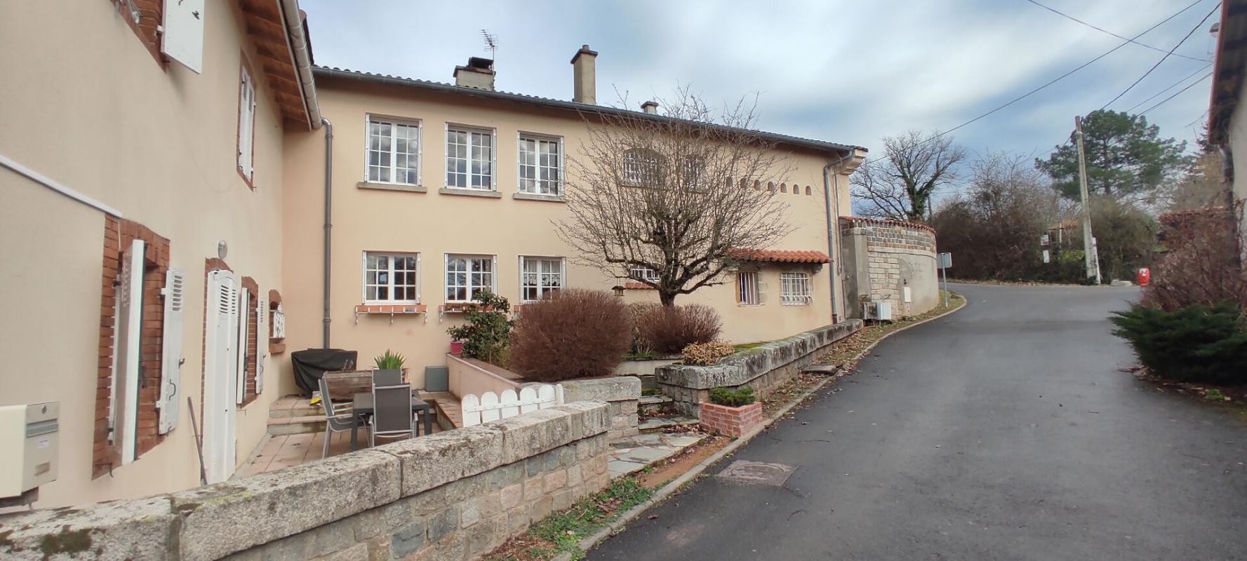 Vente Maison à Thiers 17 pièces