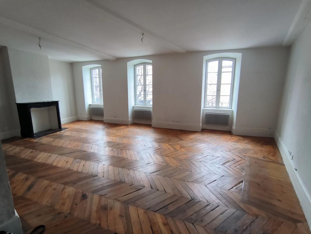 Location Appartement à Clermont-Ferrand 4 pièces