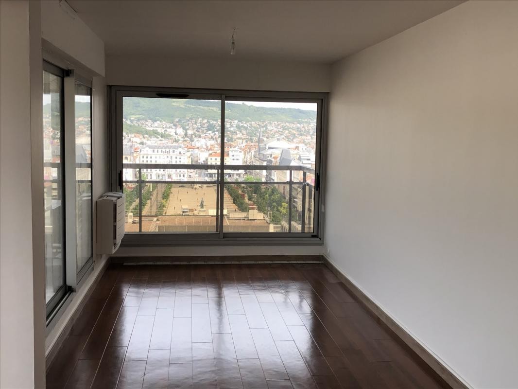 Location Appartement à Clermont-Ferrand 4 pièces