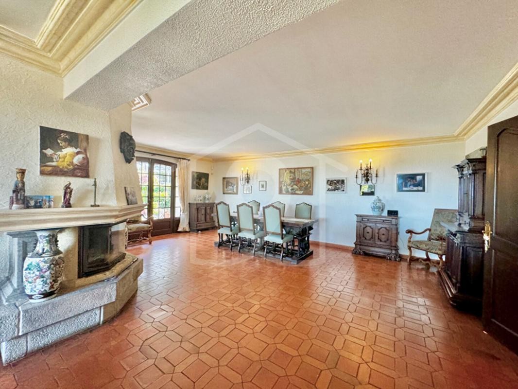 Vente Appartement à Antibes 5 pièces