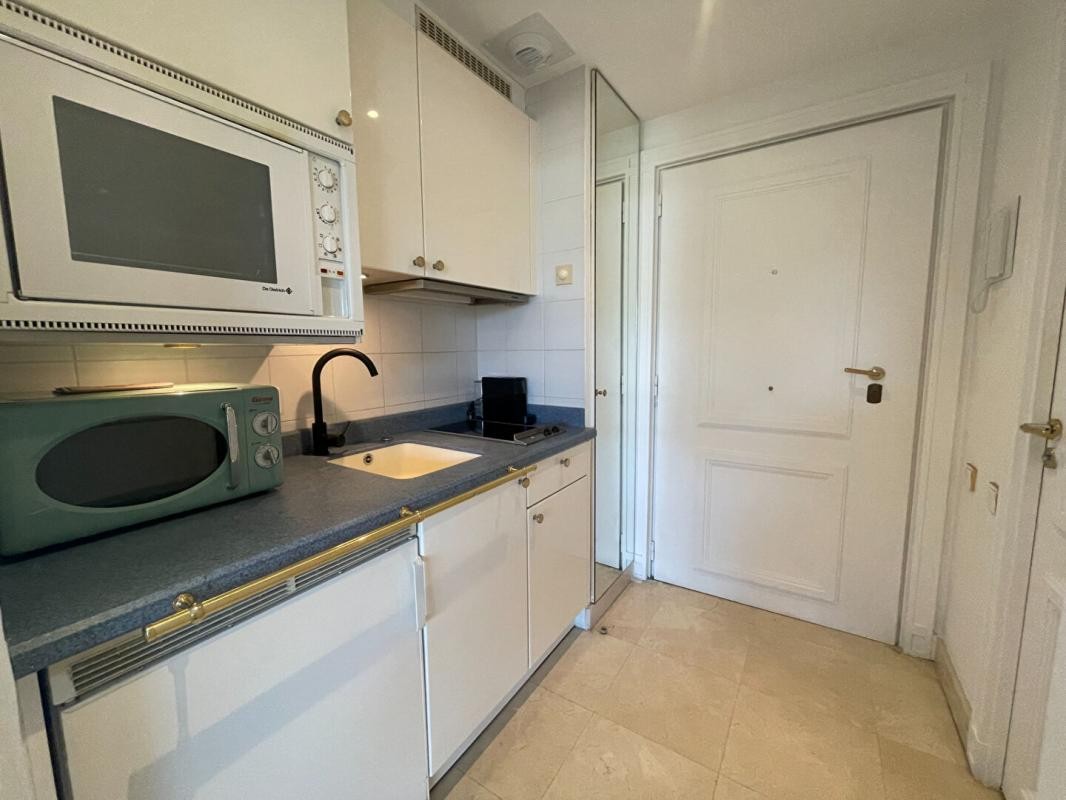 Vente Appartement à Vallauris 1 pièce