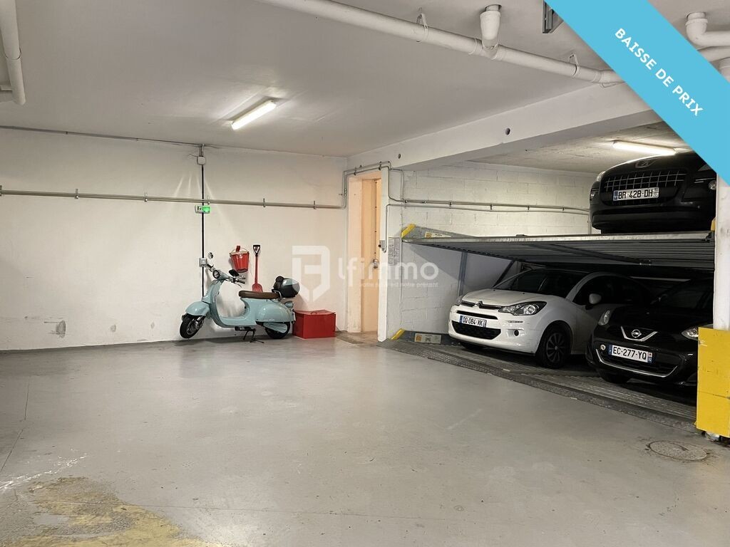 Vente Garage / Parking à les Lilas 0 pièce