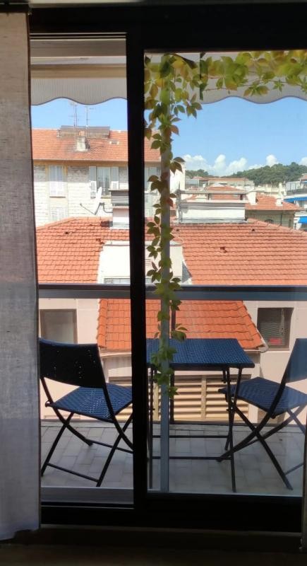 Location Appartement à Nice 1 pièce