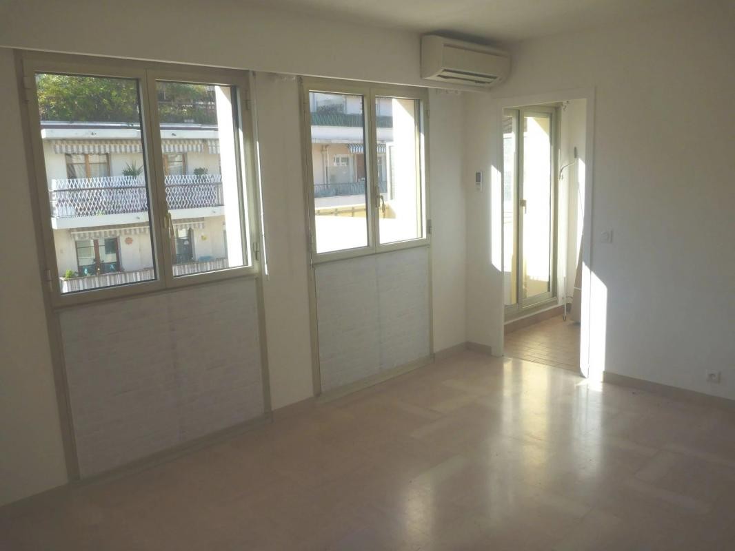 Location Appartement à Nice 1 pièce