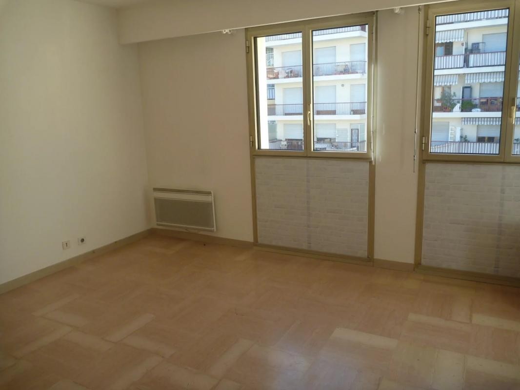 Location Appartement à Nice 1 pièce