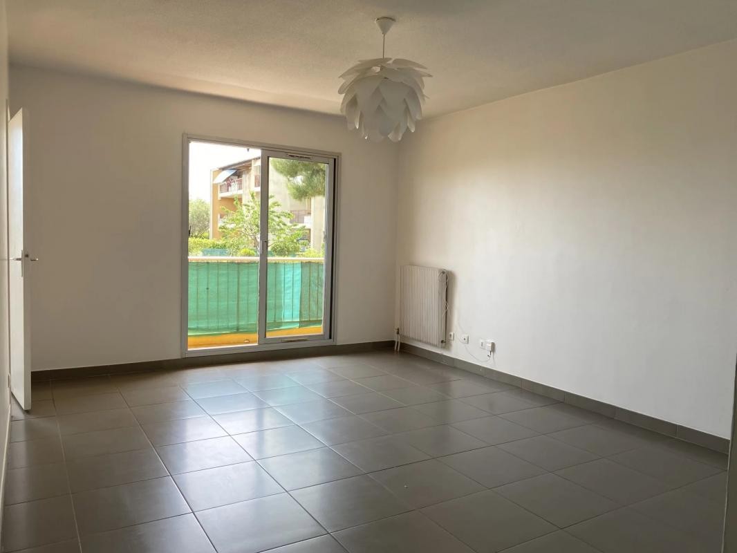 Location Appartement à Saint-Laurent-du-Var 1 pièce