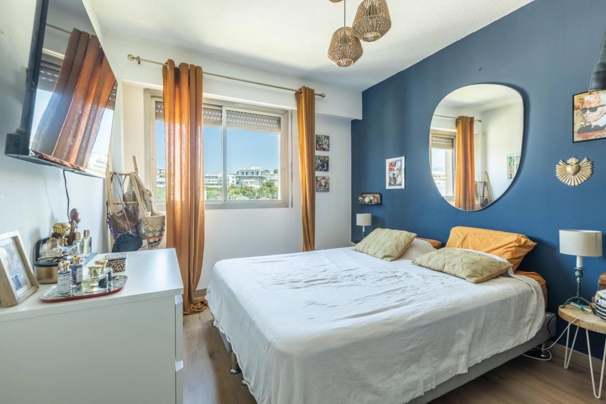 Vente Appartement à Saint-Laurent-du-Var 3 pièces