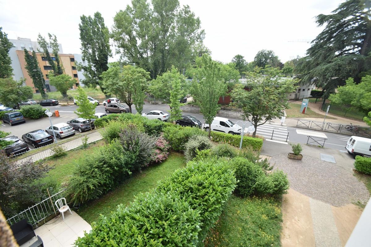 Vente Appartement à Francheville 2 pièces