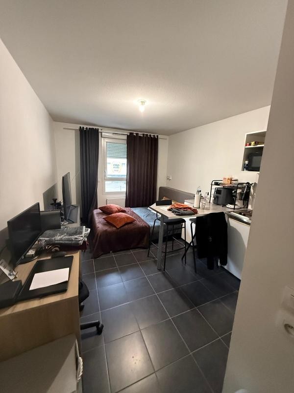 Location Appartement à Vénissieux 1 pièce