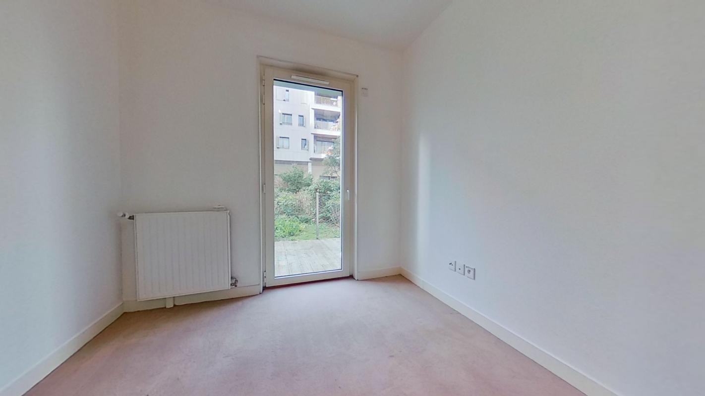 Location Appartement à Paris Buttes-Chaumont 19e arrondissement 2 pièces