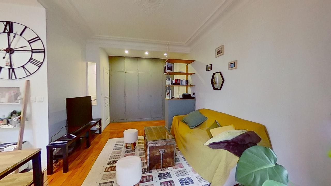 Location Appartement à Paris Butte-Montmartre 18e arrondissement 2 pièces