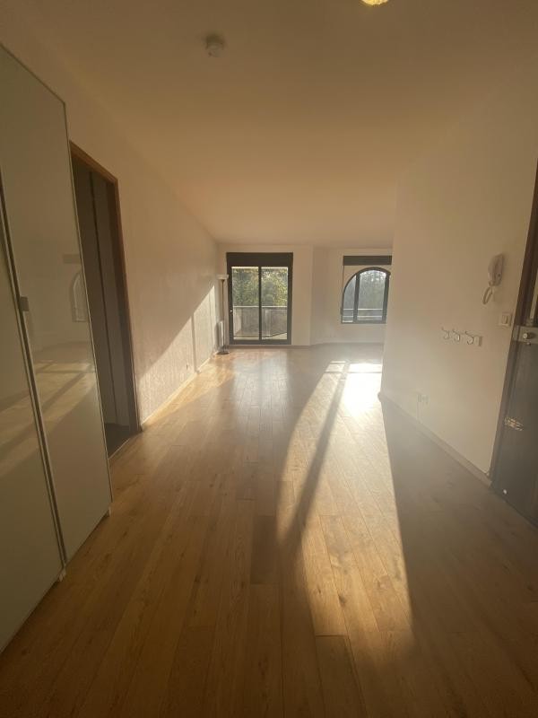 Location Appartement à Écully 5 pièces