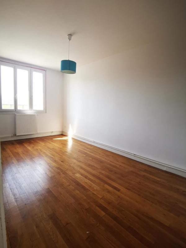 Location Appartement à Lyon 7e arrondissement 4 pièces