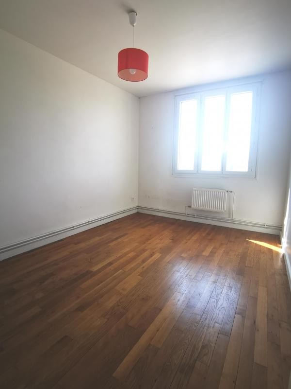 Location Appartement à Lyon 7e arrondissement 4 pièces