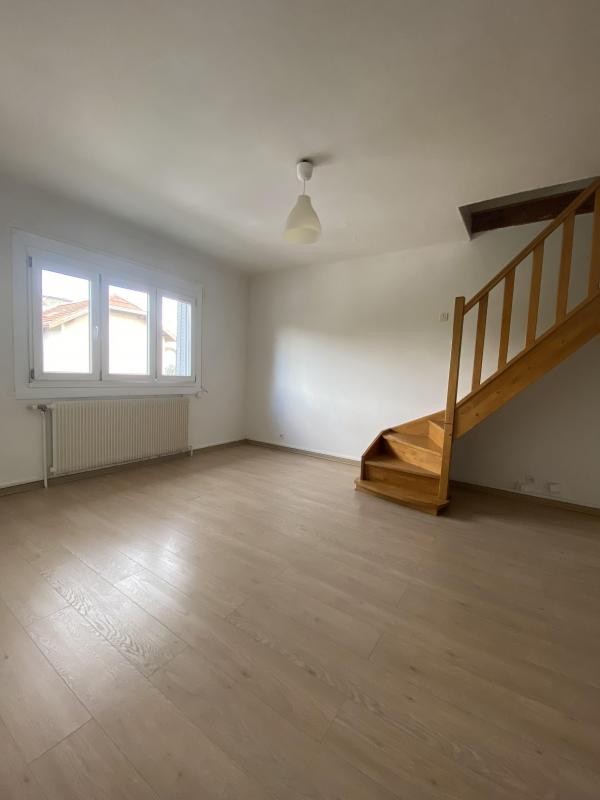 Location Appartement à Villeurbanne 5 pièces