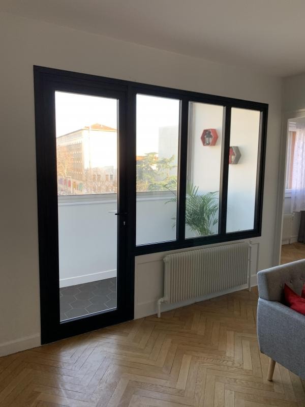 Location Appartement à Lyon 8e arrondissement 6 pièces