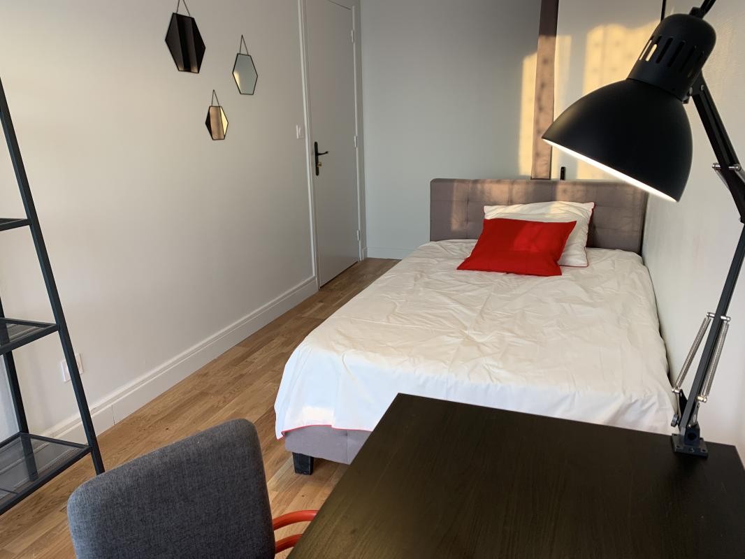 Location Appartement à Lyon 8e arrondissement 6 pièces