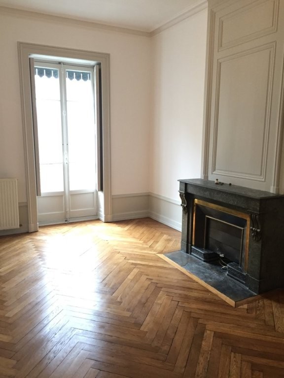 Location Appartement à Lyon 6e arrondissement 3 pièces