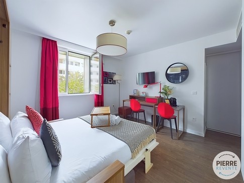 Vente Appartement à Courbevoie 1 pièce