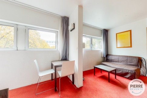 Vente Appartement à Paris Buttes-Chaumont 19e arrondissement 1 pièce