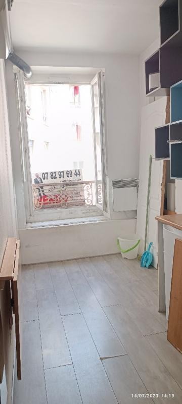 Vente Appartement à Paris Entrepôt 10e arrondissement 2 pièces