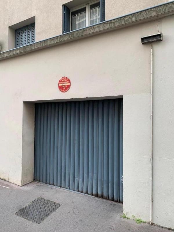 Location Garage / Parking à Lyon 3e arrondissement 0 pièce