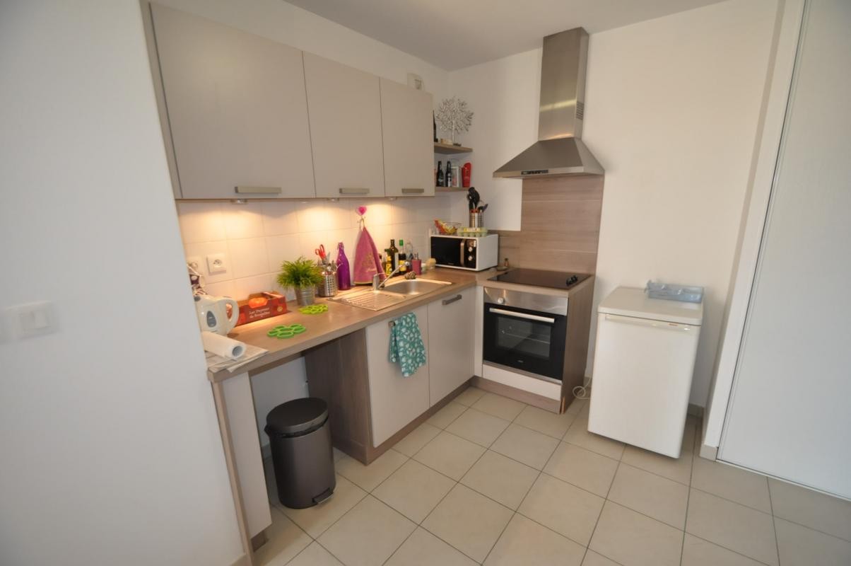 Location Appartement à Bron 1 pièce