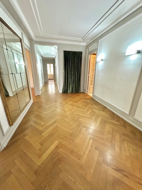 Location Appartement à Lyon 6e arrondissement 5 pièces