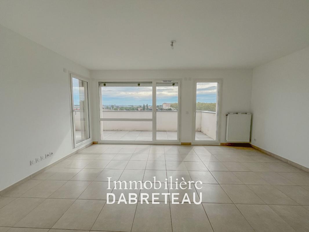 Vente Appartement à Décines-Charpieu 3 pièces