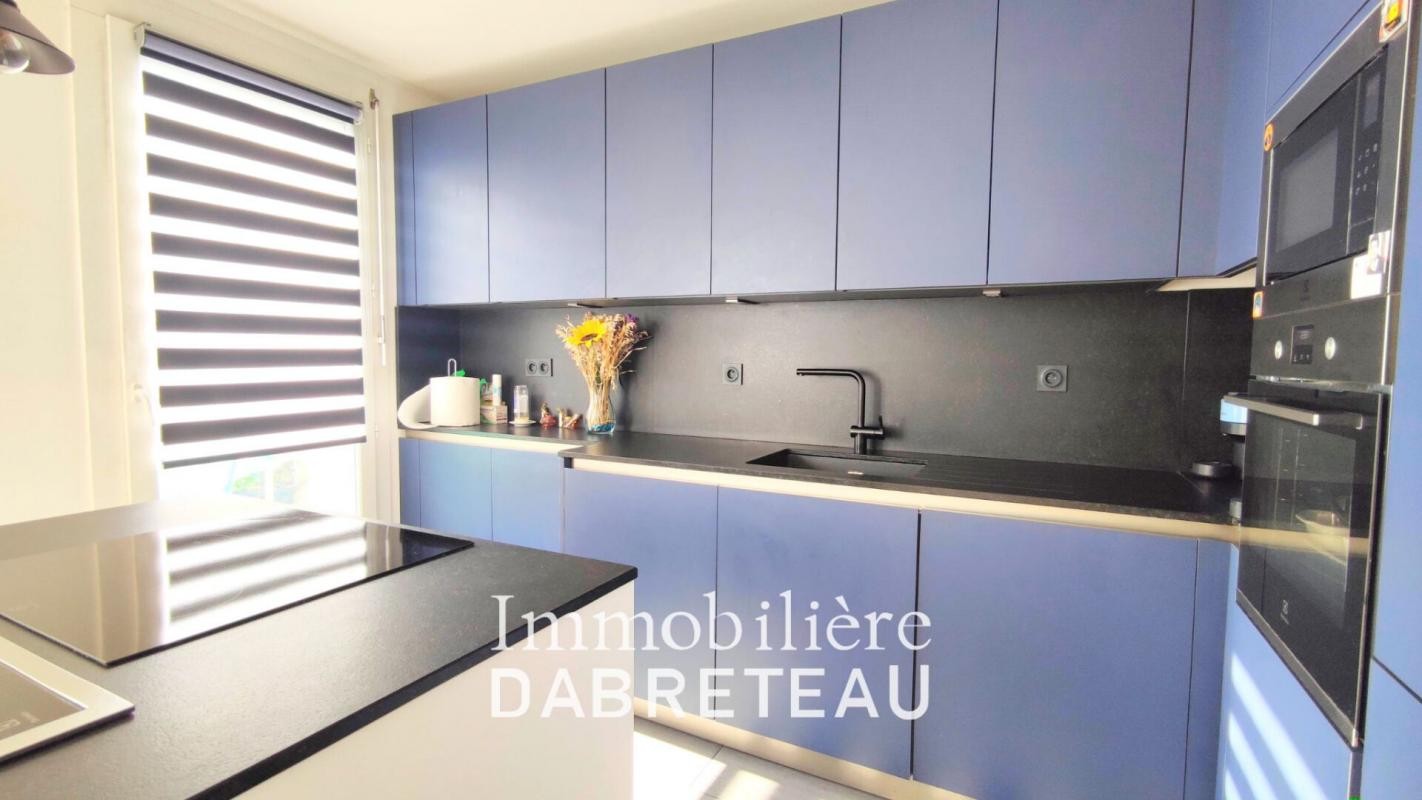 Vente Appartement à Lyon 8e arrondissement 3 pièces