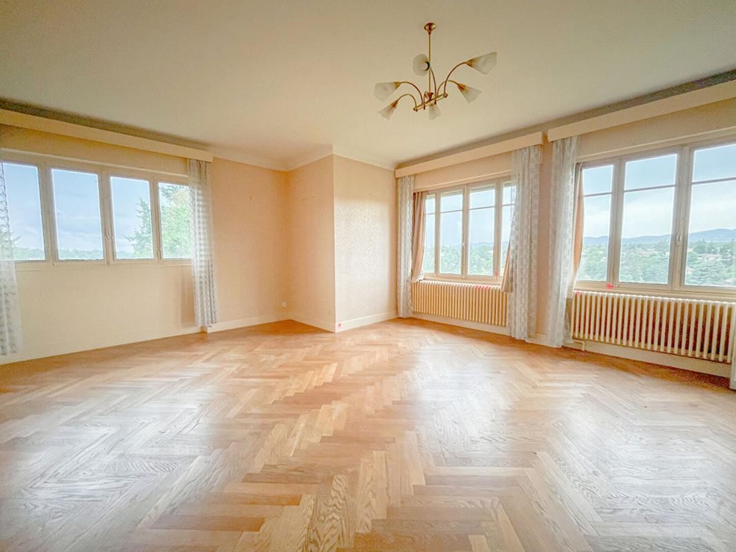 Vente Appartement à Charbonnières-les-Bains 4 pièces