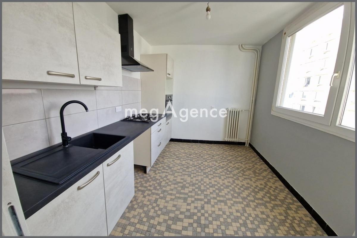 Vente Appartement à Lyon 8e arrondissement 5 pièces