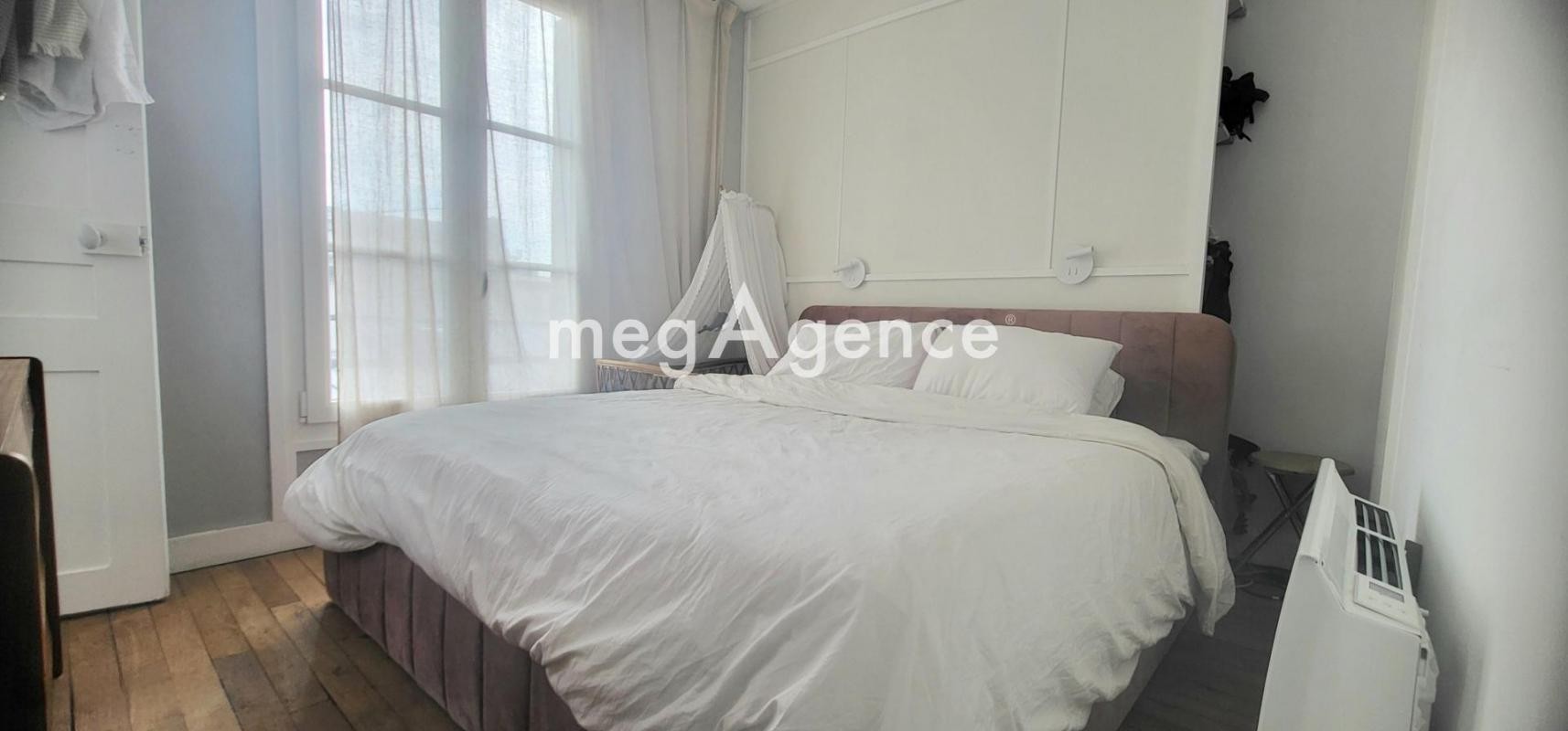 Vente Appartement à Paris Butte-Montmartre 18e arrondissement 2 pièces