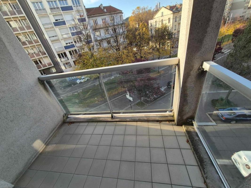 Location Appartement à Saint-Étienne 3 pièces