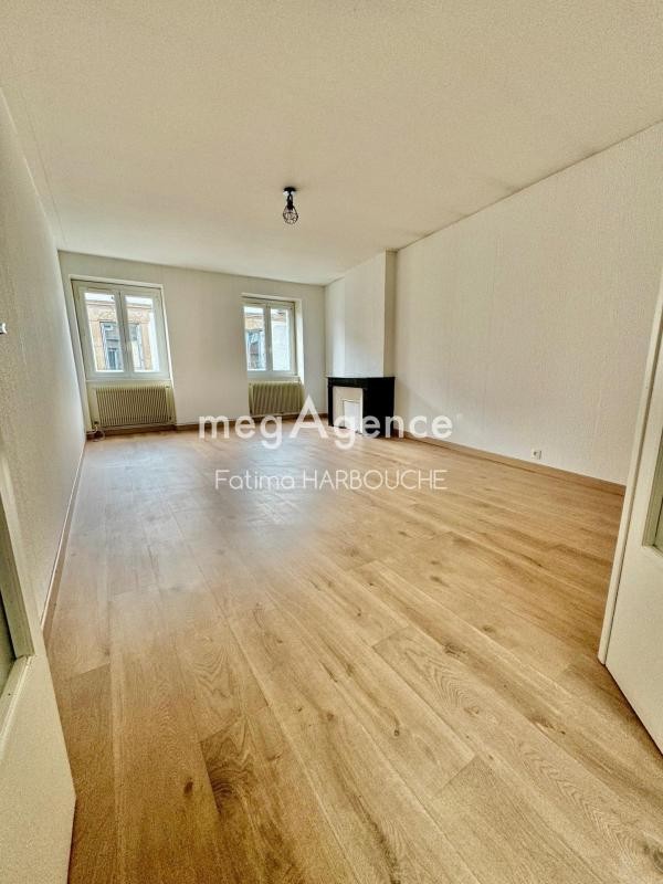 Location Appartement à le Chambon-Feugerolles 3 pièces