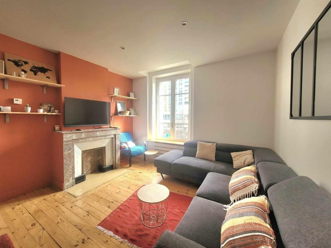 Location Appartement à Saint-Étienne 5 pièces